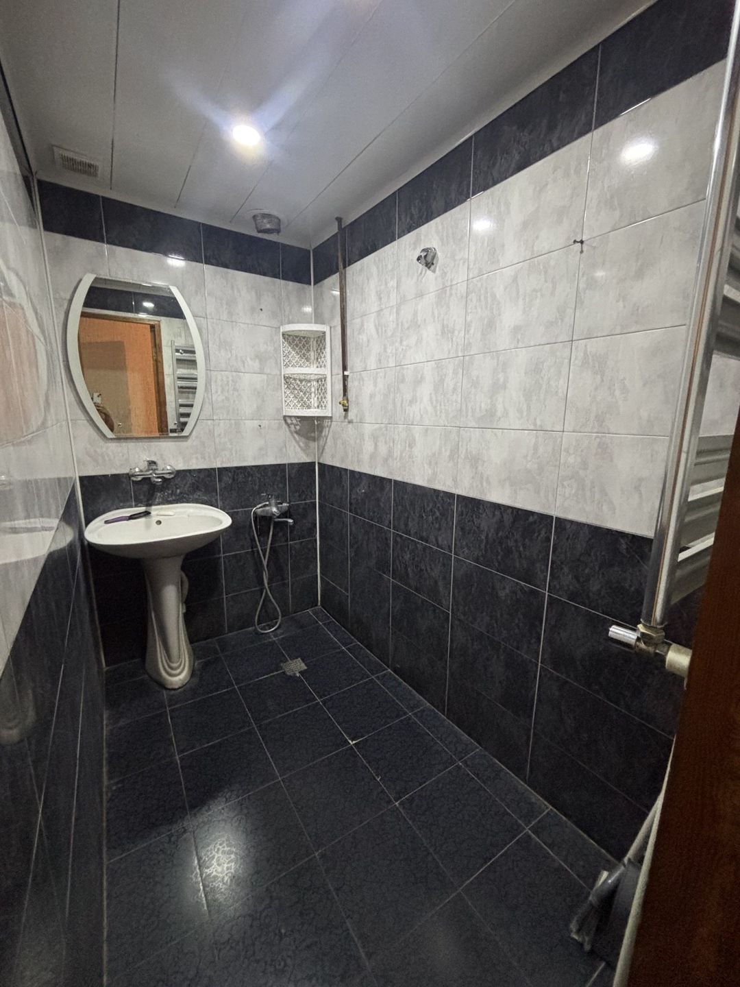 İcarəyə verilir 2 otaqlı köhnə tikili 65 m² — Mənzil, Bakı (12)