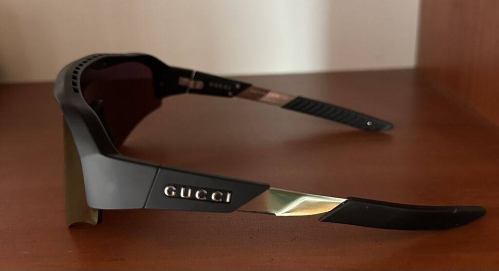 Orginal Gucci eynək GG2017S kodlu. Rəsmi Gucci storede qiyməti 700 usd — Aksesuarlar, Bakı (2)