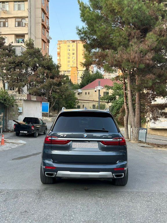 BMW X7, 3.0 L, 2021 il, 97 000 km — Avtomobillər, Bakı (2)
