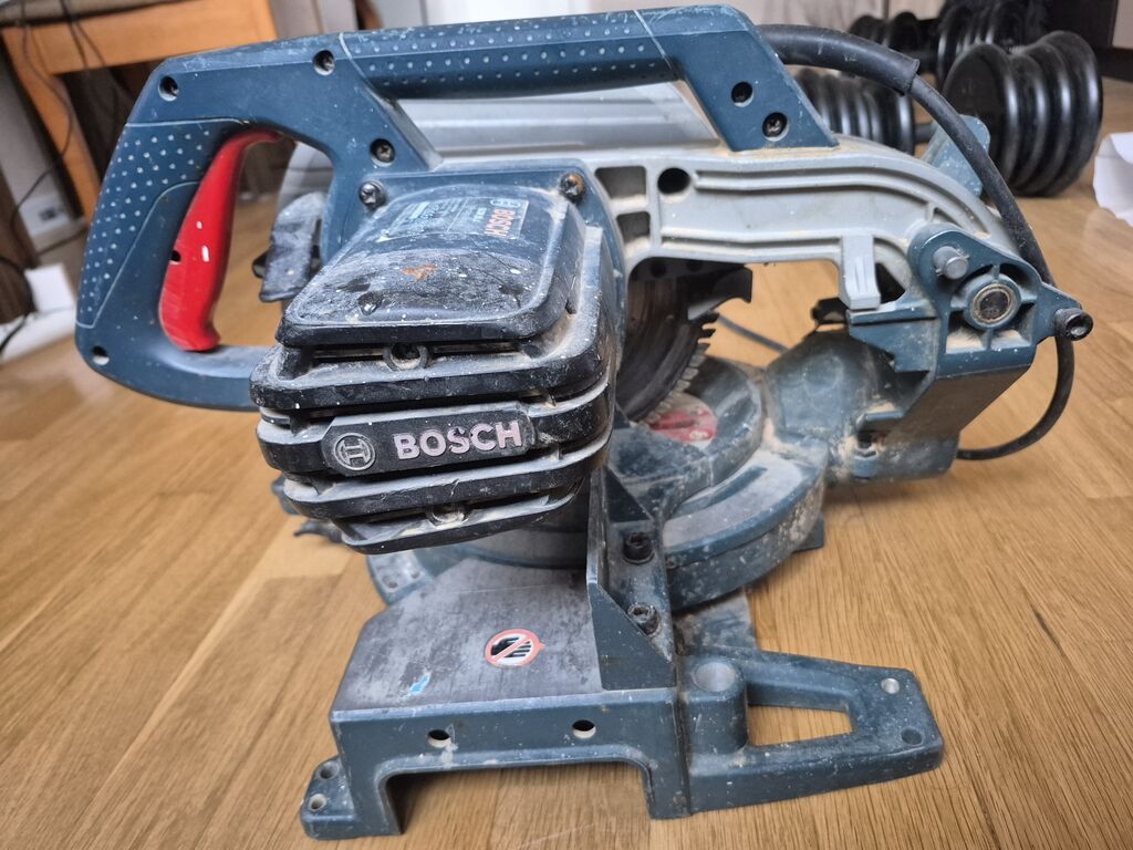 Bosch GCM 10 J Professional gönye kəsici (elektrikli) - Brend/model — Testerler və labirintlər, Bakı (2)