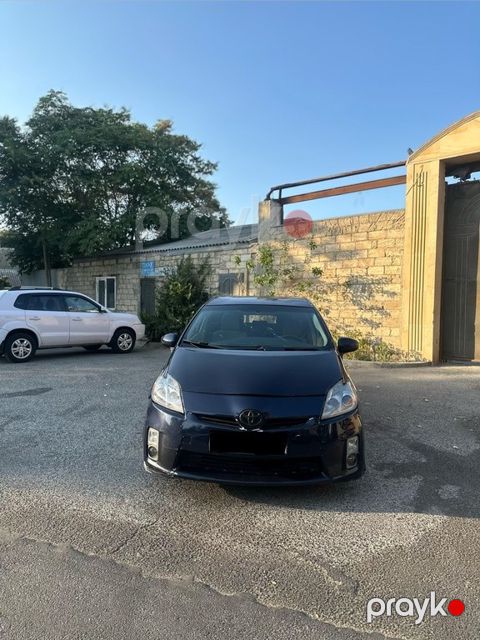 Toyota Prius, 1.8 L, 1.3 kWh, 2012 il, 290 095 km