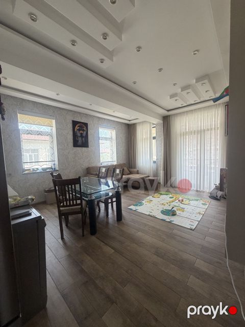 İcarəyə verilir 3 otaqlı yeni tikili 120 m²