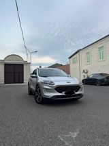 Ford Escape, 1.5 L, 2020 il, 196 000 km — Cars