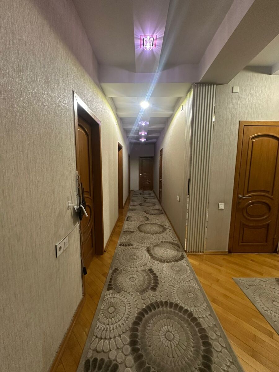 İcarəyə verilir 3 otaqlı yeni tikili 140 m² — Mənzil, Bakı (11)