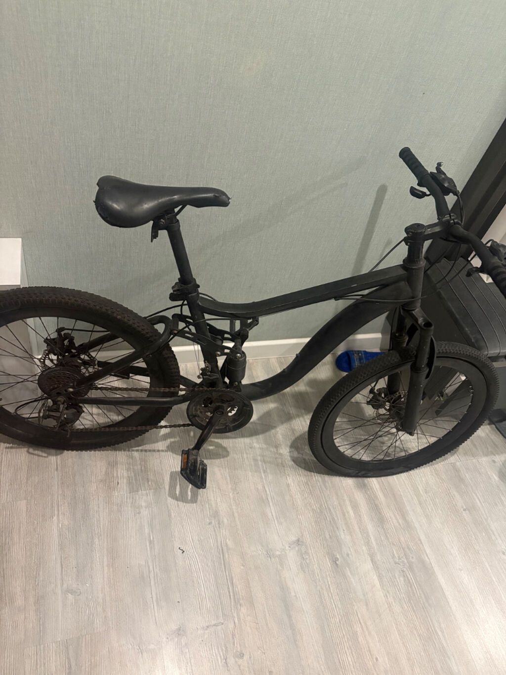 İşlənmiş Şəhər velosipedi Adidas, 24", sürətlərin sayı: 27, Ünvandan götürmə — Yol velosipedləri, Bakı (3)