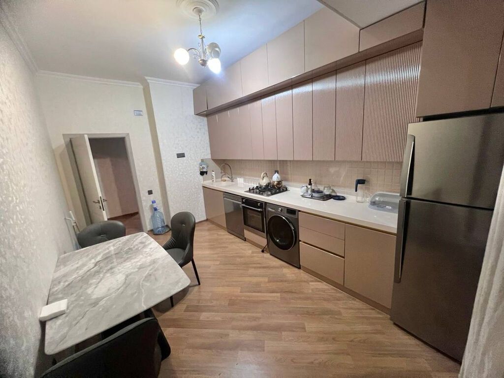 Neftchi Residence-da Dəniz Mənzərəli mənzil Kirayə Bayıl — Mənzil, Bakı (9)