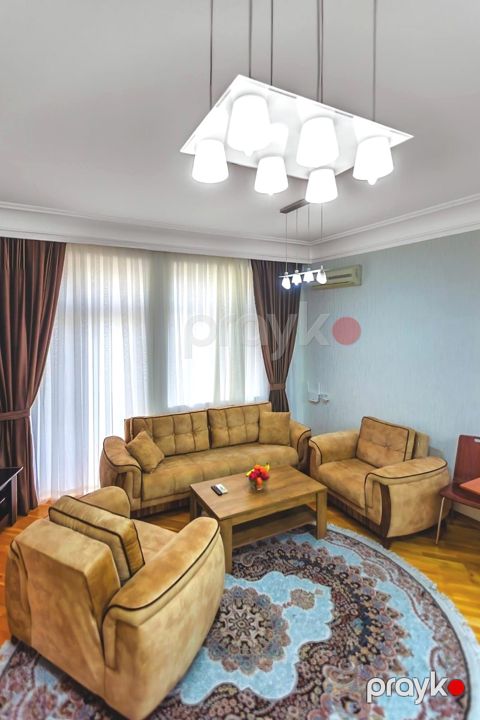 2-otaqlı mənzil kirayə verilir, Sahil m., 70 m²