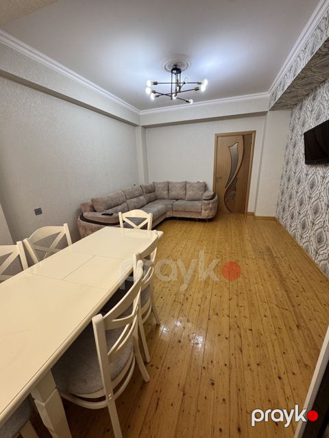 İcarəyə verilir 3 otaqlı yeni tikili 60 m²