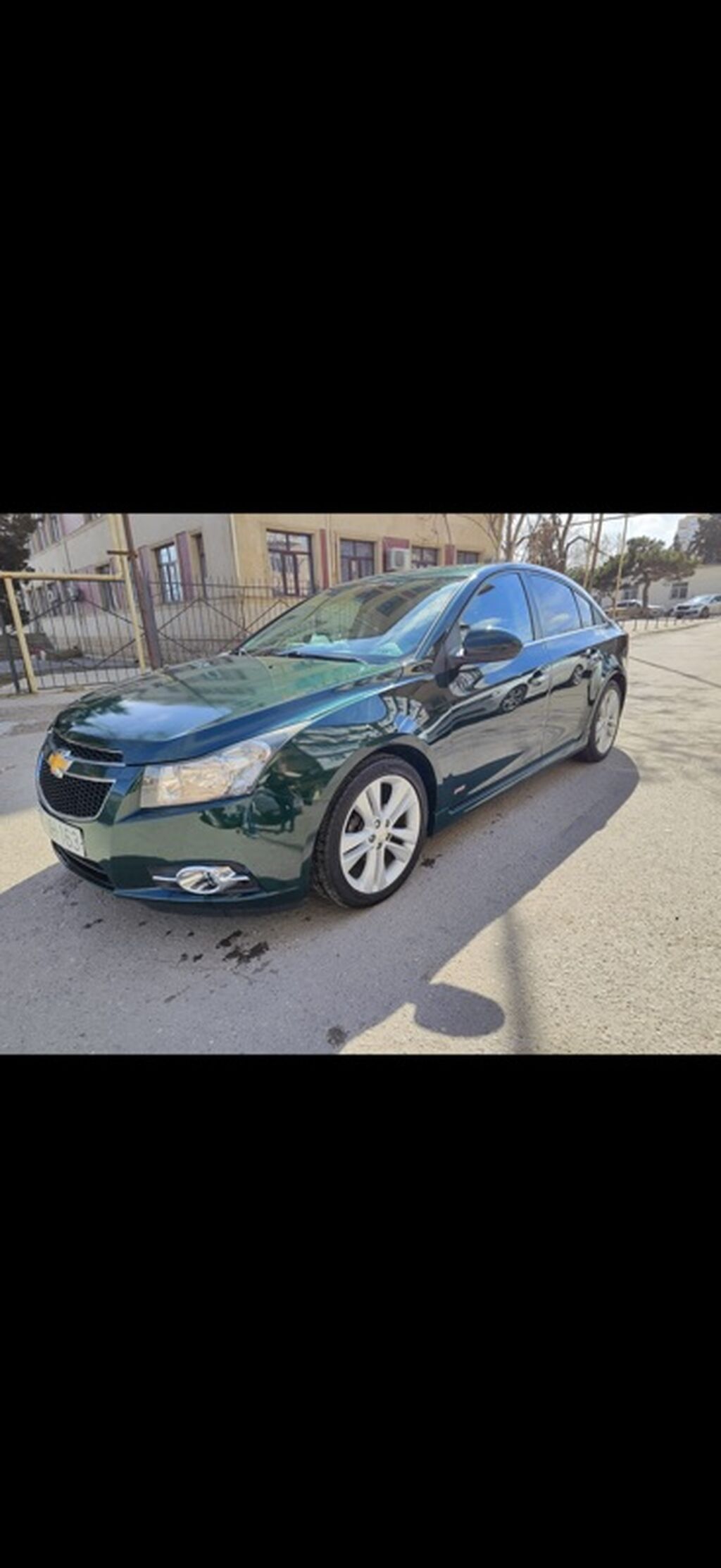 Chevrolet Cruze LT sedan - Korpus: 4 qapılı sedan, tünd yaşıl rəng — Avtomobillər, Bakı (9)