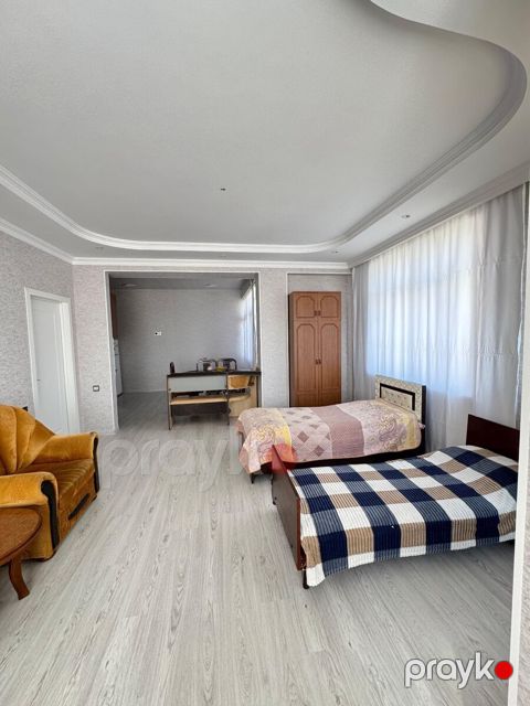 2-otaqlı yeni tikili kirayə verilir, 9-cu mkr., 80 m²