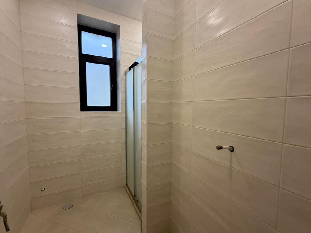 Satılır 6 otaqlı həyət evi/bağ evi 330 m² — Ev, villa, Bakı (9)