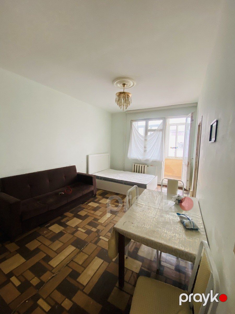 İcarəyə verilir 1 otaqlı köhnə tikili 30 m² — Mənzil, Bakı (2)