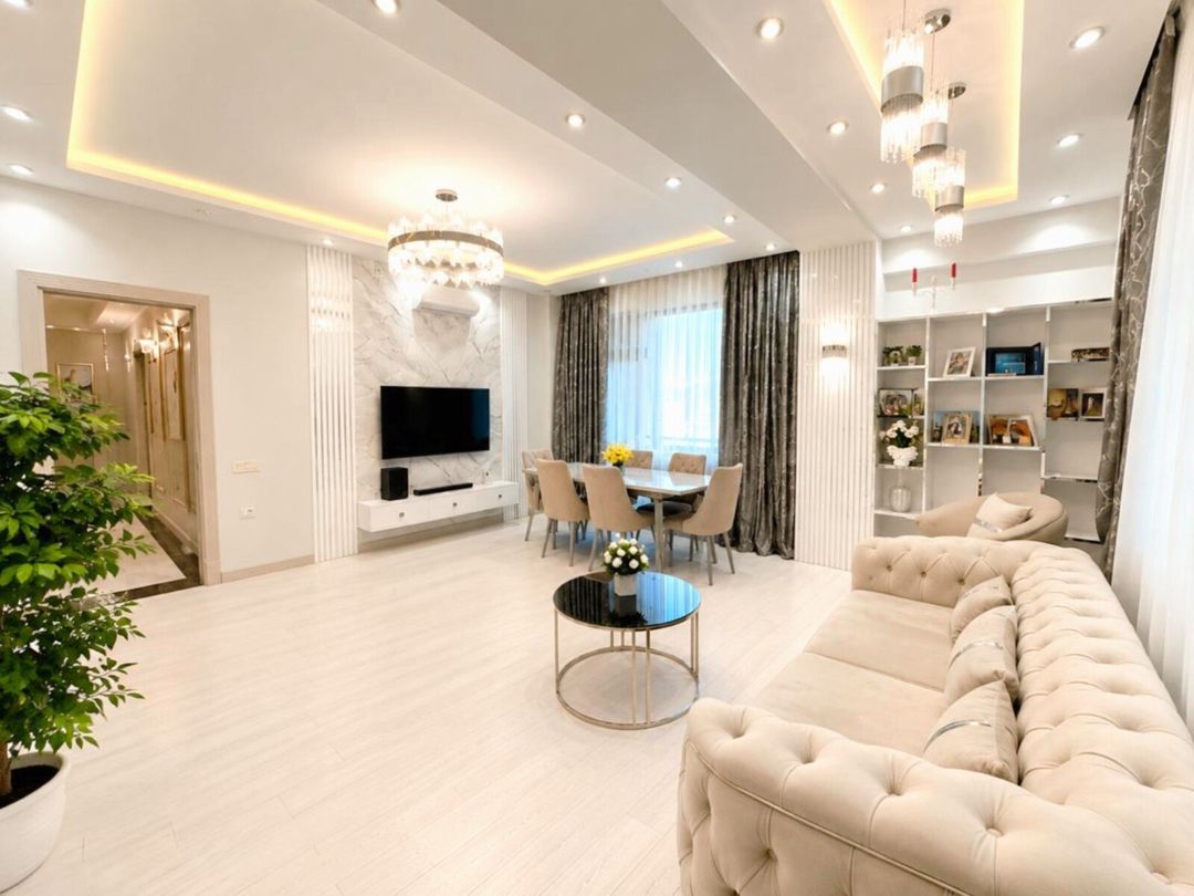 Satılır 3 otaqlı yeni tikili 130 m² — Mənzil, Bakı (2)