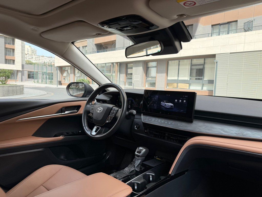 Toyota Camry, 2.0 L, 1 kWh, 2024 il, 51 000 km — Avtomobillər, Bakı (12)