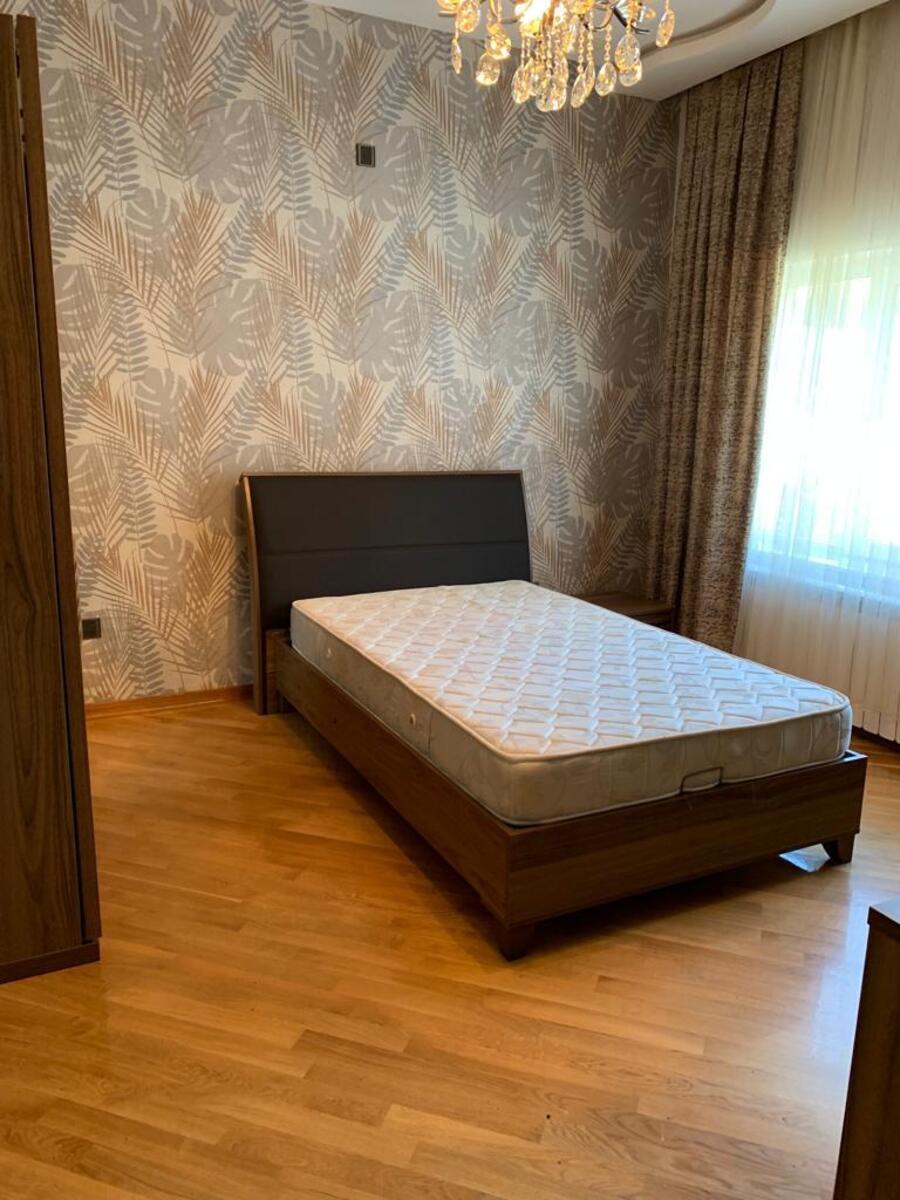 İcarəyə verilir 7 otaqlı həyət evi/bağ evi 300 m² — Ev, villa, Bakı (6)