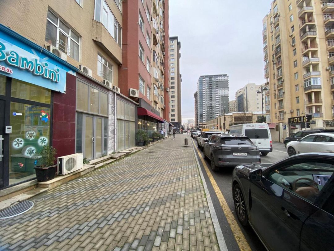 Satılır obyekt 174 m² — Əmlak, Bakı (10)