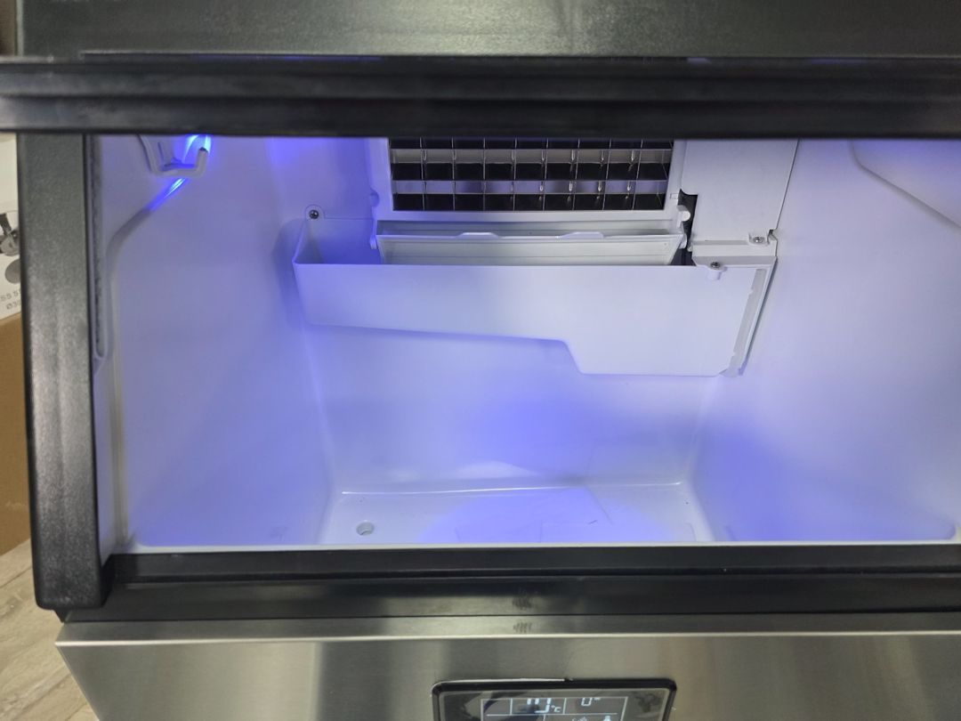 Buz maşını Hicon 60 Kg/24h — Biznes və avadanlıq, Bakı (8)