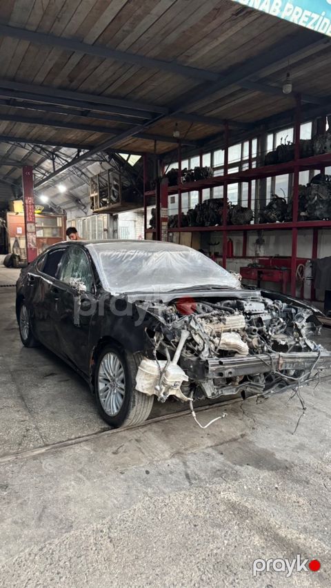 Lexus Es 2013 ehtiyat hissələri