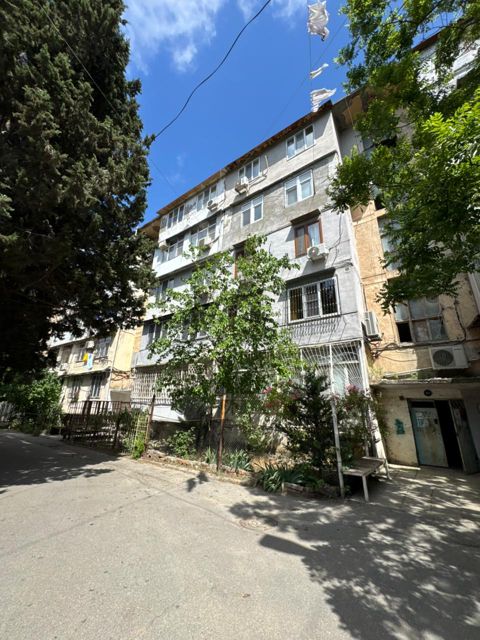 Satış: 4 otaqlı Köhnə tikili, 115 m², Nəsimi rayonu — Bakı