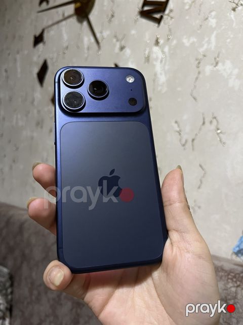 Apple iPhone 17 Pro Deep Blue 256GB/12GB