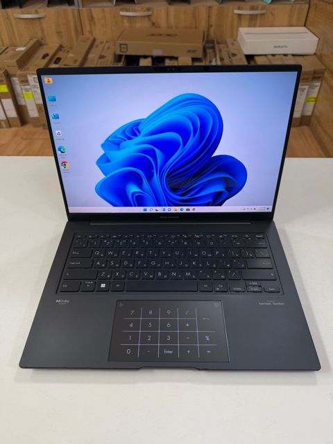 Asus ZeenBook — Bakı