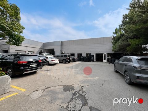 Satılır obyekt 610 m²