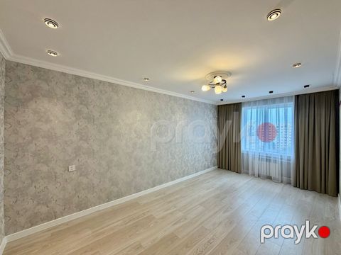 Satılır 2 otaqlı köhnə tikili 60 m²