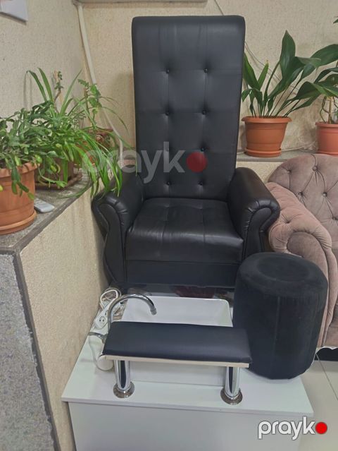 Pedikur kreslosu satilir 250azn. Hec bir problemi yoxdur. Unvan — Bakı