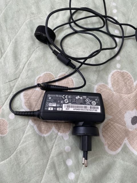 Acer noutbukları üçün orijinal AC adapteri. - Model: ADT (etiketdə — Bakı