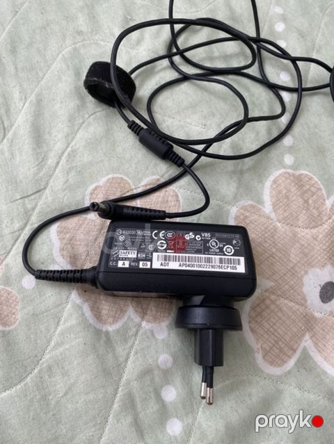Acer noutbukları üçün orijinal AC adapteri. - Model: ADT (etiketdə — Bakı