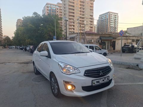 Mitsubishi Attrage, 1.2 L, 2015 il, 162 000 km — Bakı