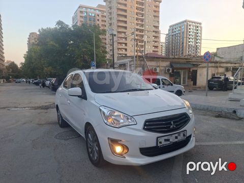 Mitsubishi Attrage, 1.2 L, 2015 il, 162 000 km