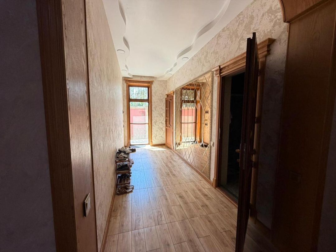 Satılır 5 otaqlı həyət evi/bağ evi 200 m² — Ev, villa, Bakı (6)