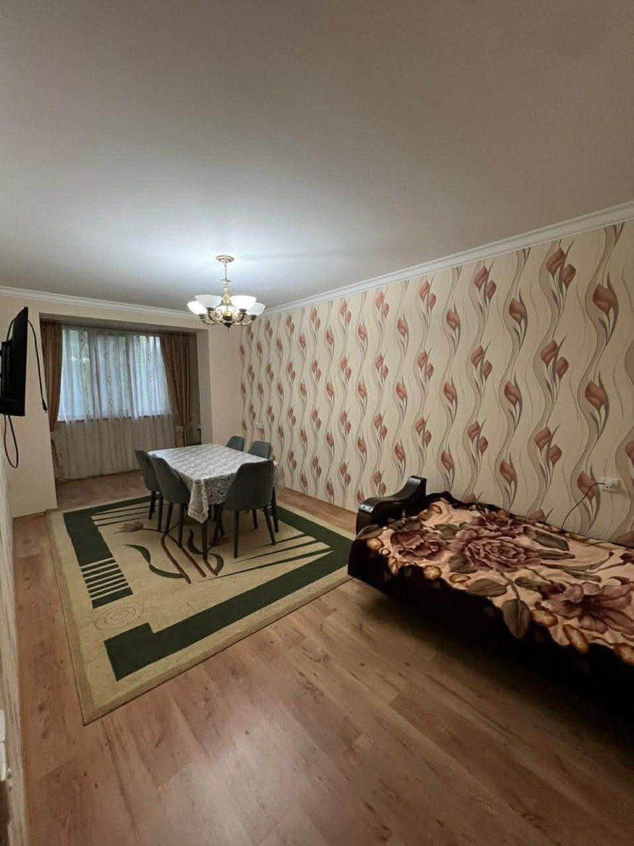 Satılır 4 otaqlı köhnə tikili 105 m² — Mənzil, Bakı (2)