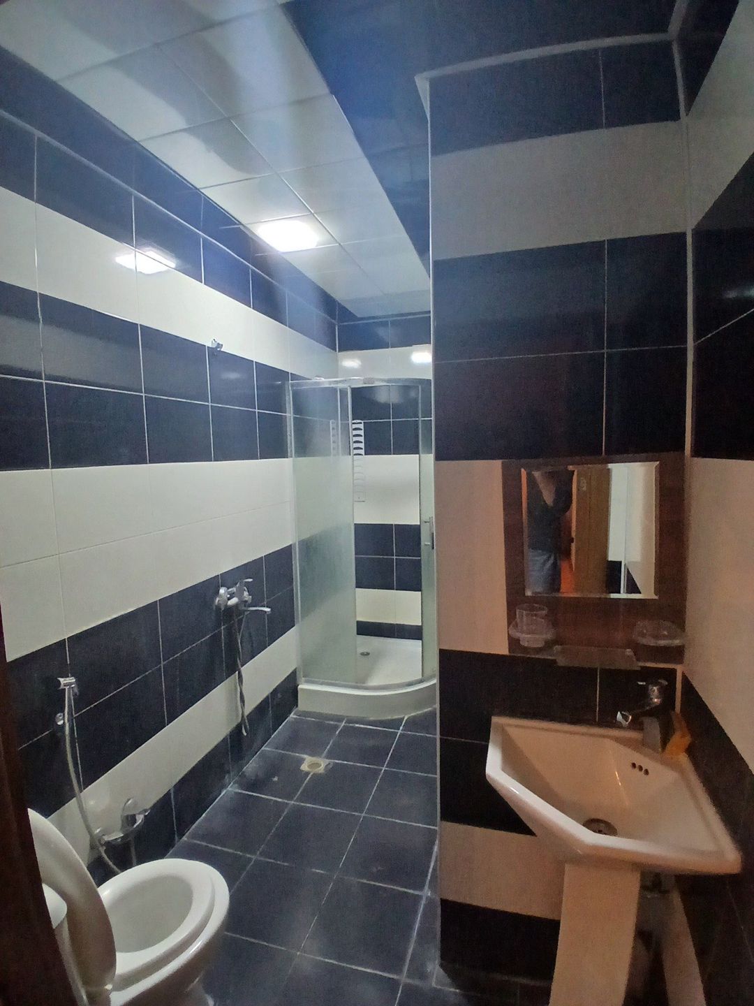 İcarəyə verilir 3 otaqlı yeni tikili 106 m² — Mənzil, Bakı (11)