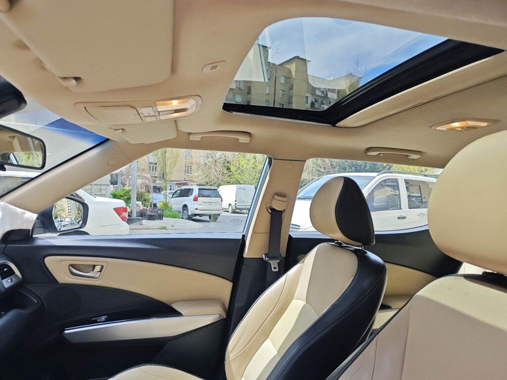 Ssang Yong Tivoli, 1.6 L, 2016 il, 146 000 km — Avtomobillər, Bakı (11)