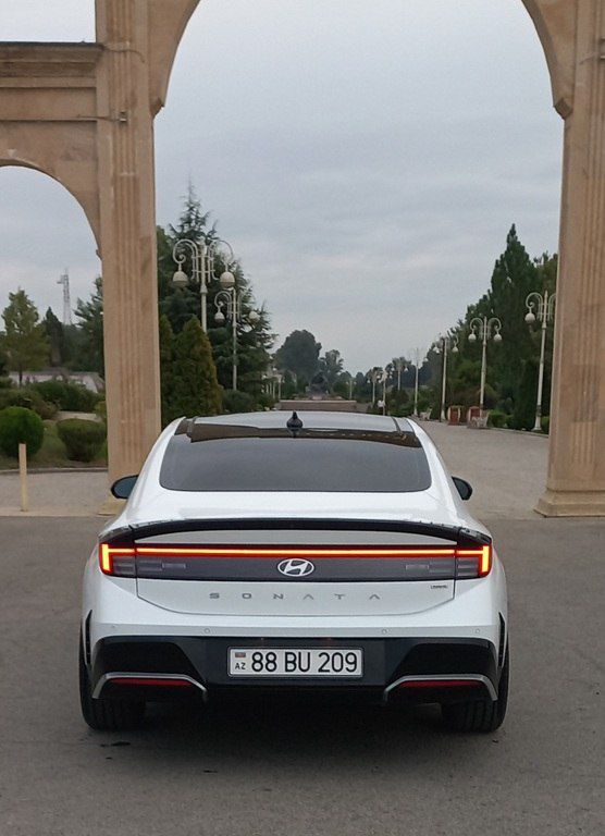 Hyundai Sonata, 2.0 L, 1.62 kWh, 2025 il, 5 000 km — Avtomobillər, Bakı (2)