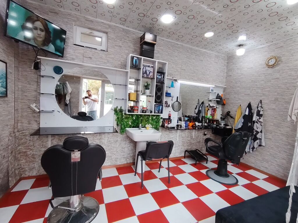 Kişi bərbərxanası – tam təchizatlı salon - E&S Bərbər studiyası — Hazır biznes, Bakı (3)
