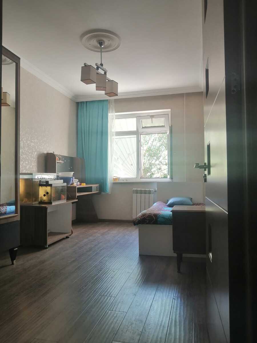Satılır 4 otaqlı köhnə tikili 100 m² — Mənzil, Bakı (6)