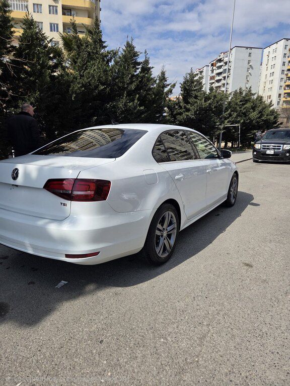 Volkswagen Jetta, 1.4 L, 2017 il, 159 000 km — Avtomobillər, Bakı (4)