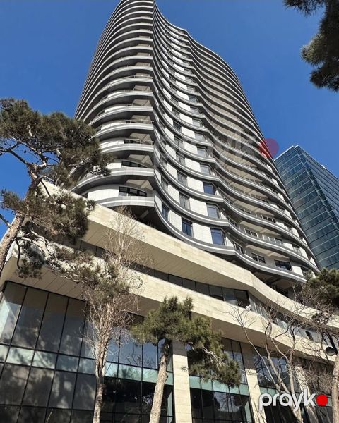 Satılır 2 otaqlı yeni tikili 74 m²