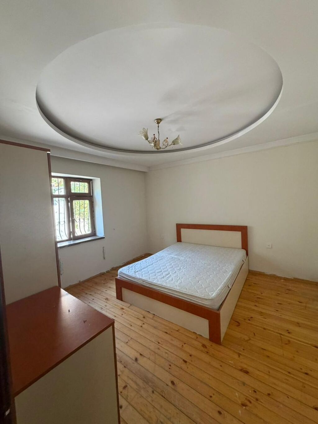 100 kv. m, 3 otaqlı, Kombi, İnternet, İşıq — Ev, villa, Bakı (7)