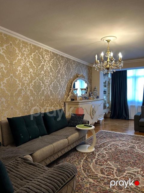 Satılır 2 otaqlı köhnə tikili 53 m²