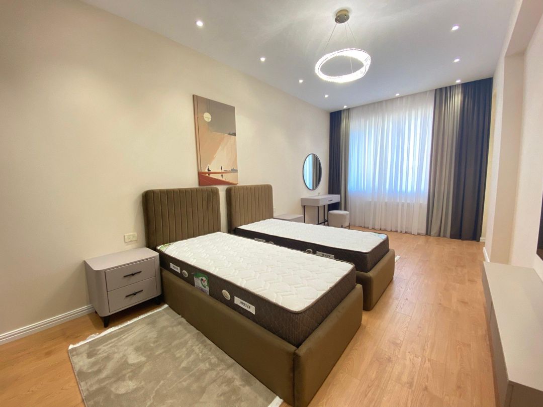 İcarəyə verilir 3 otaqlı yeni tikili 180 m² — Mənzil, Bakı (12)