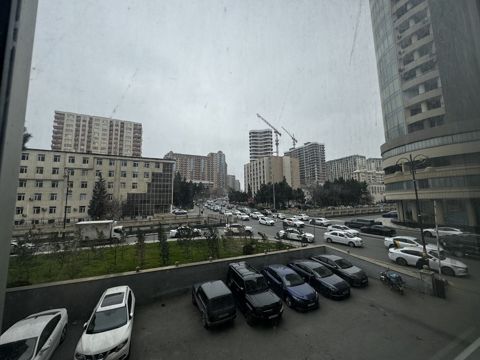 İcarəyə verilir obyekt 460 m² — Bakı