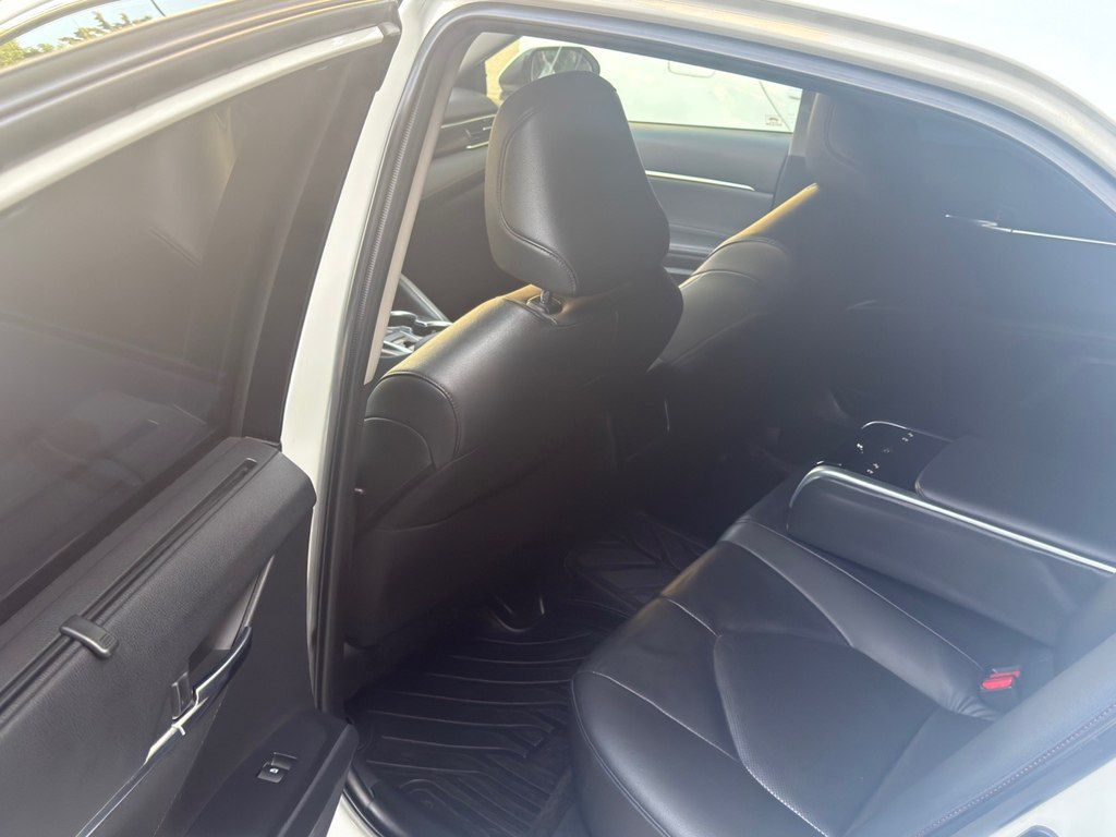 Toyota Camry, 2.5 L, 2018 il, 145 000 km — Avtomobillər, Bakı (8)