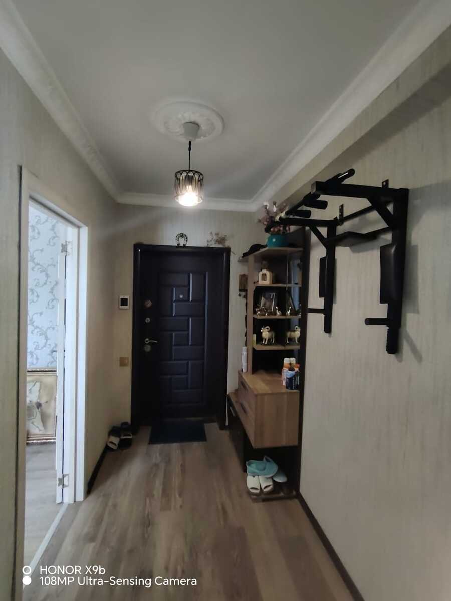Satılır 2 otaqlı köhnə tikili 65 m² — Mənzil, Bakı (9)