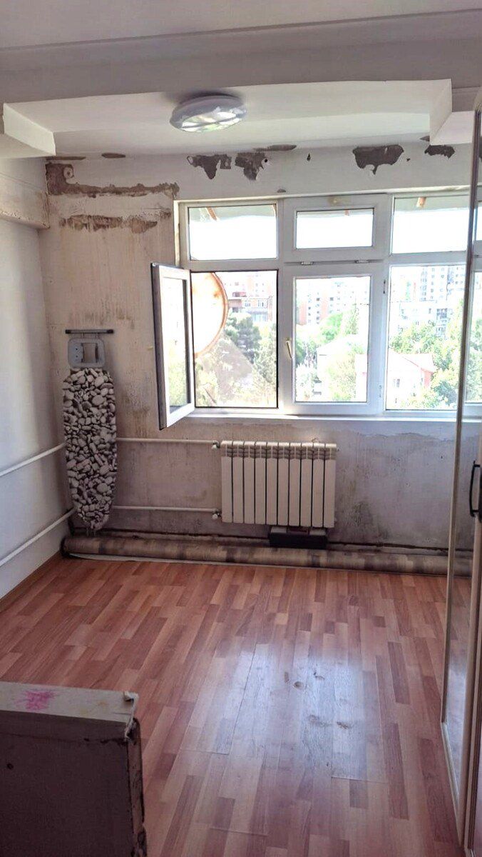 Satılır 1 otaqlı köhnə tikili 35 m² — Mənzil, Bakı (2)