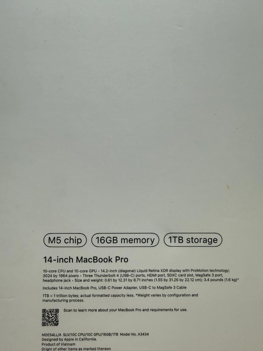 Apple MacBook Pro 14 İnch M5 16/1TB Silver — Noutbuklar, Bakı (2)