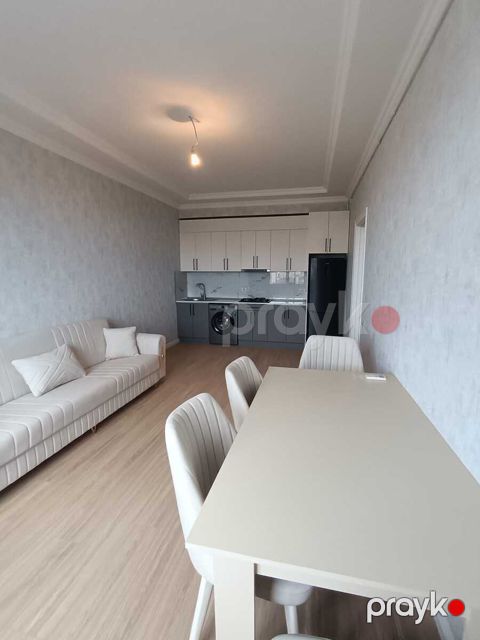 İcarəyə verilir 2 otaqlı yeni tikili 60 m²